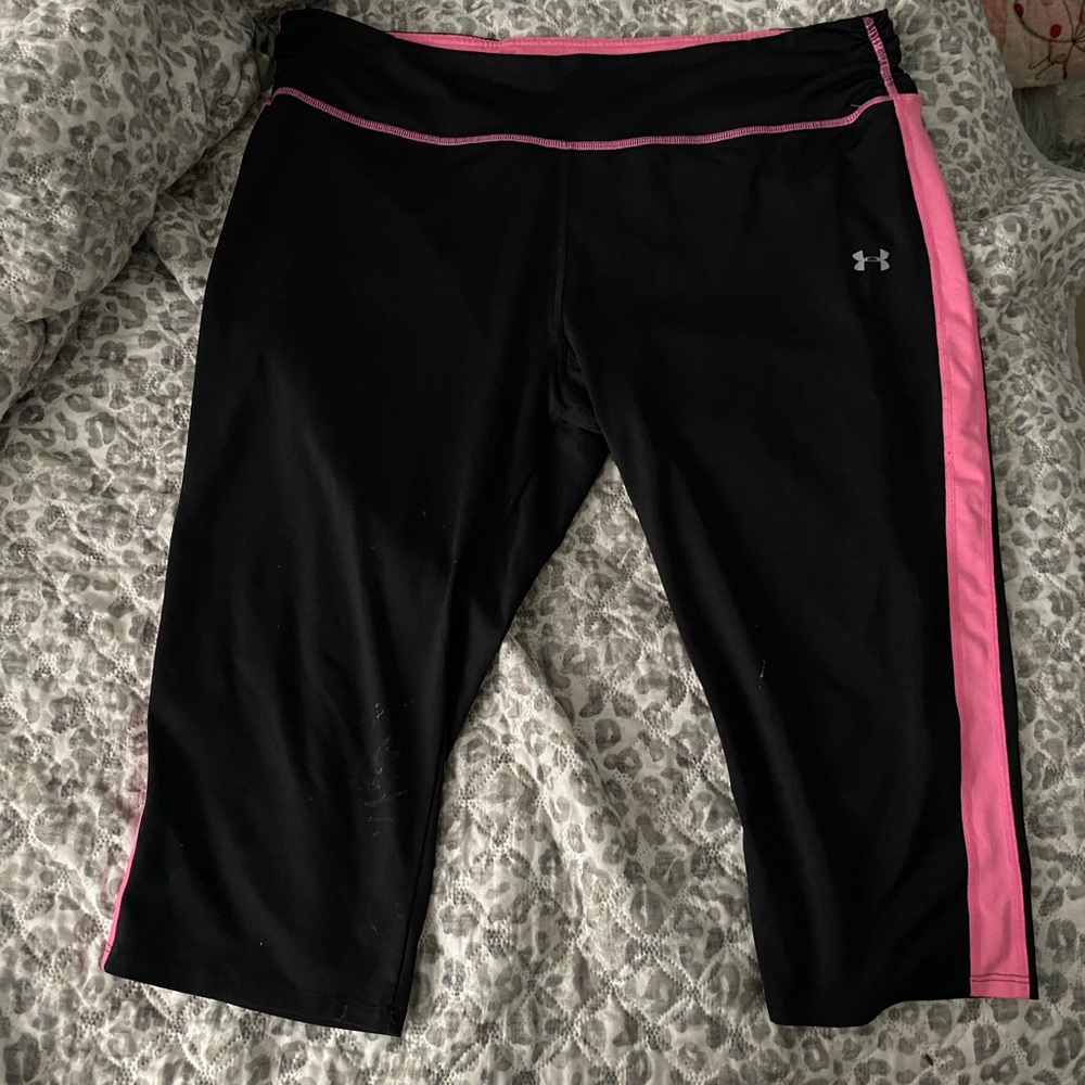 Under armour leggings!